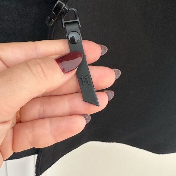 River Stone Elongated Mens Elegant Cardigan - Picture 5 of 7